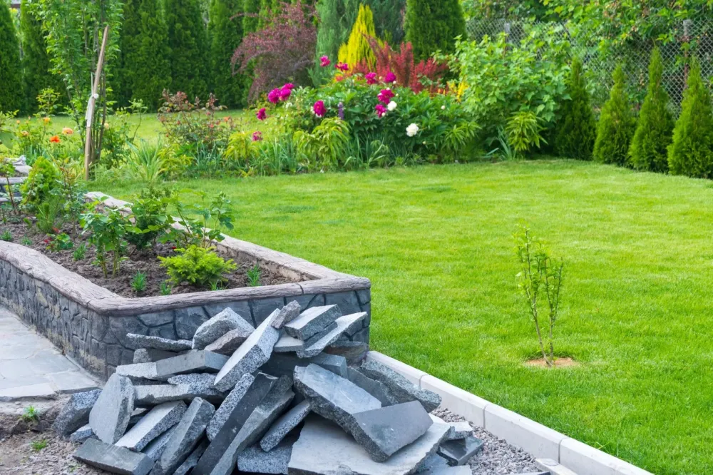 Aménagement espaces verts à Mirabel